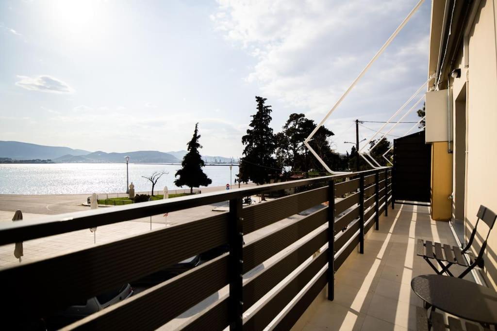 *Oasis* Best View Jacuzzi New Central Apartment Волос Экстерьер фото